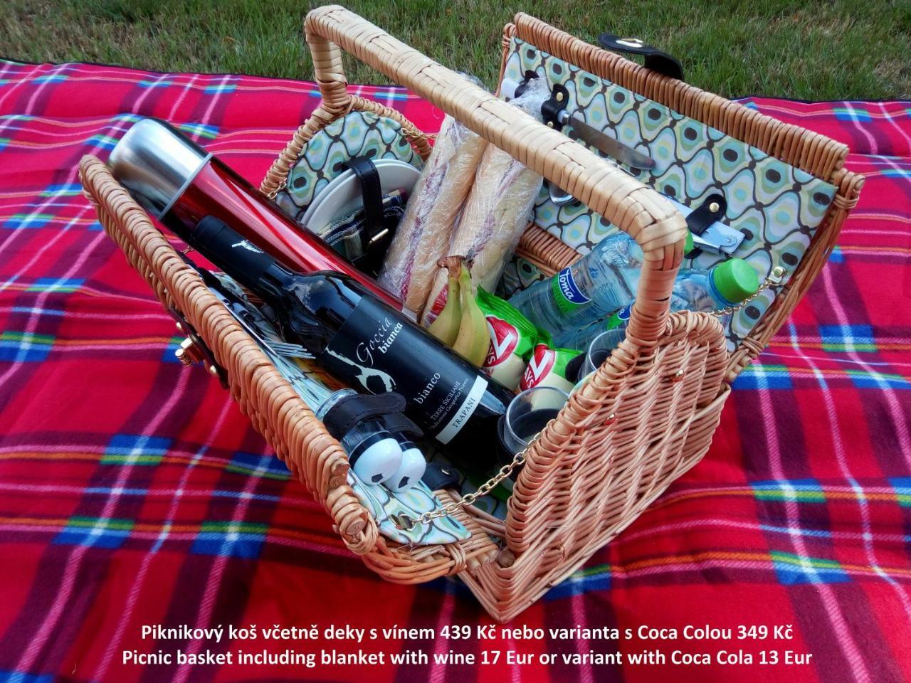 Trapani Glamping Camp * Ruzova